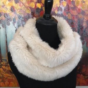 WHBM Faux Fur Collar Scarf